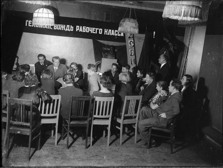 ТРАМ. Рабочий момент. Фотографии предоставлены пресс-службой театра ЛЕНКОМ