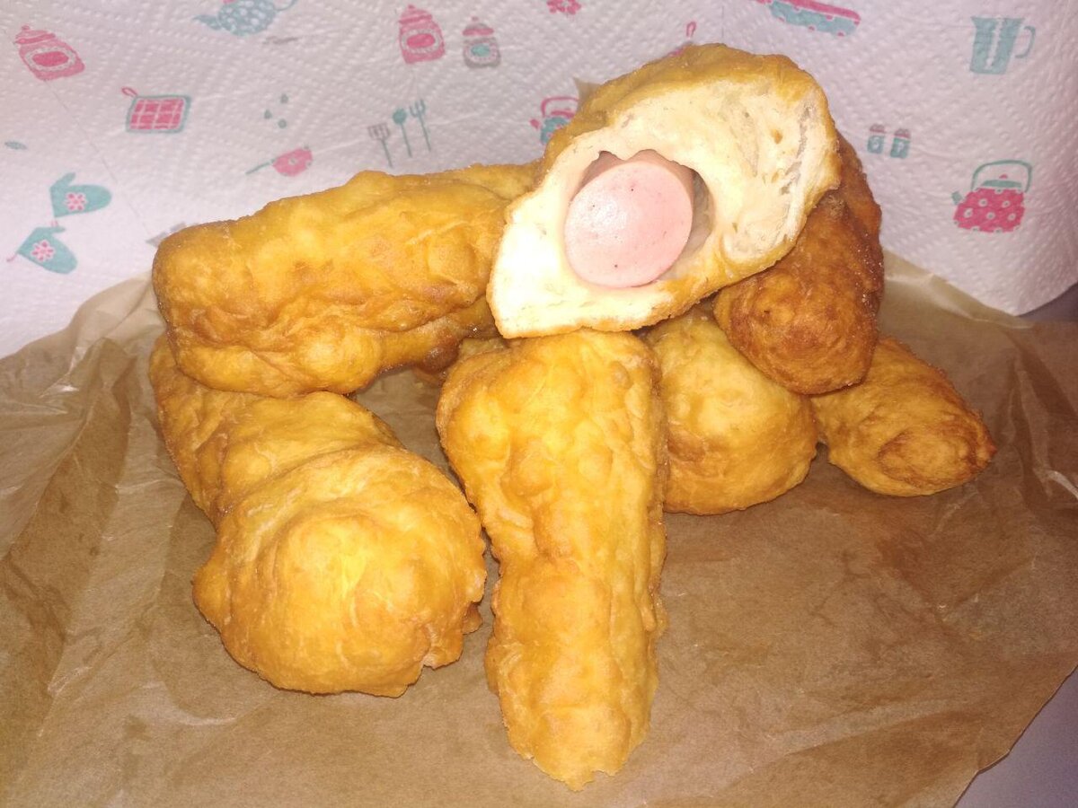 Фото автора канала Дзен Сook with LOVE. Самые вкусные сосиски  в тесте