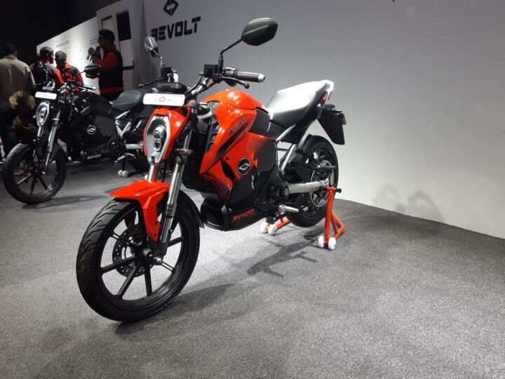 Revolt RV400 