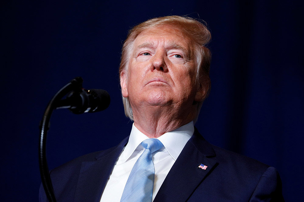  Президент Дональд Трамп принял решение о проведении специальной операции против представителя иракских спецслужб Касема Сулеймани после атаки на военную базу в Ираке в конце декабря.Фото: REUTERS/Tom Brenner