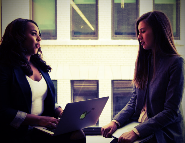 Какие типы женщин мешают работе?