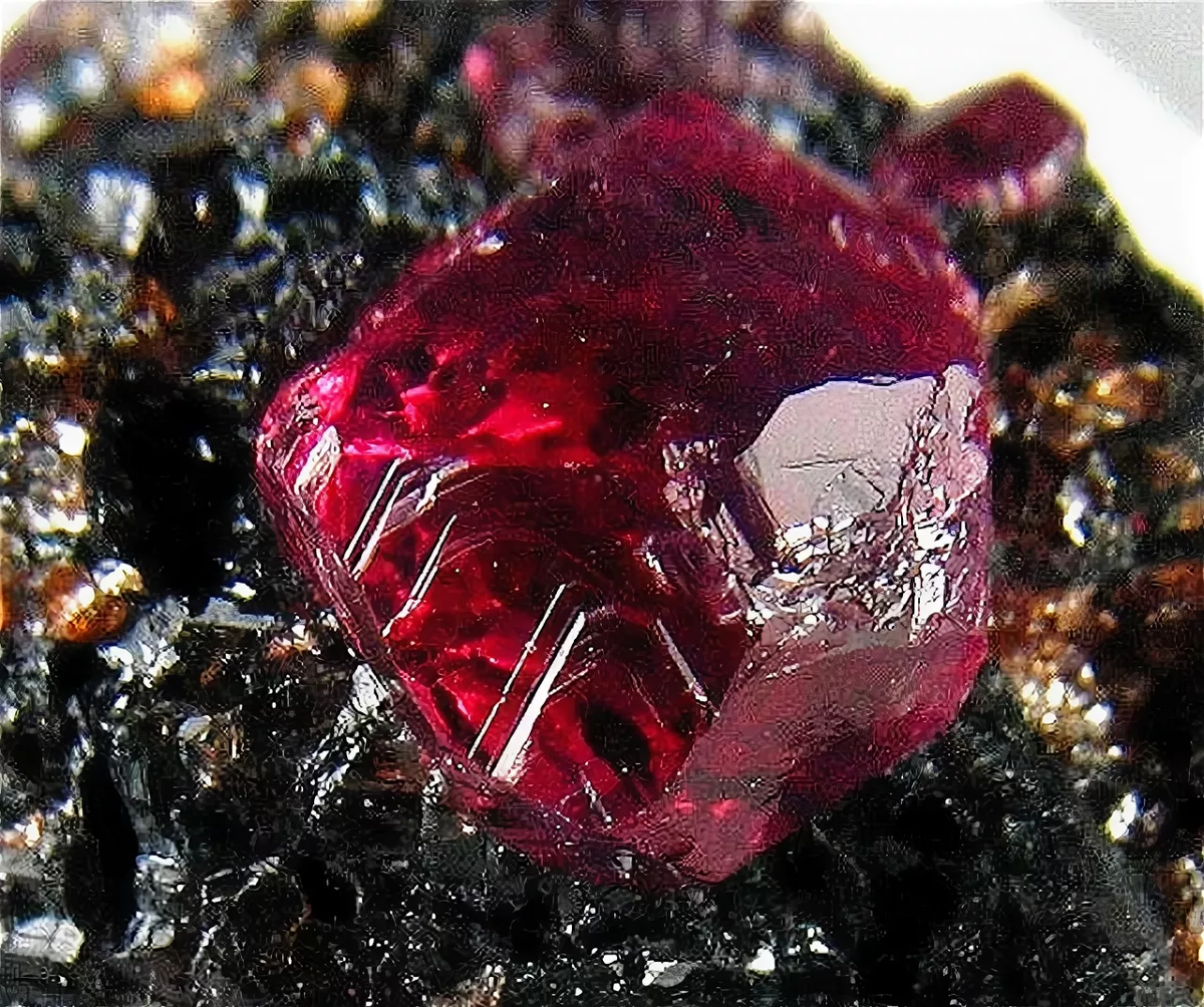 Рубин. opalgem.blogspot.com