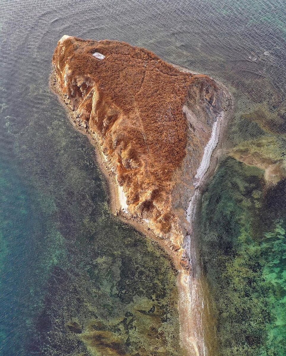 Коврижка остров