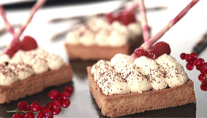 как сделать ореховые пирожные с белым шоколадом