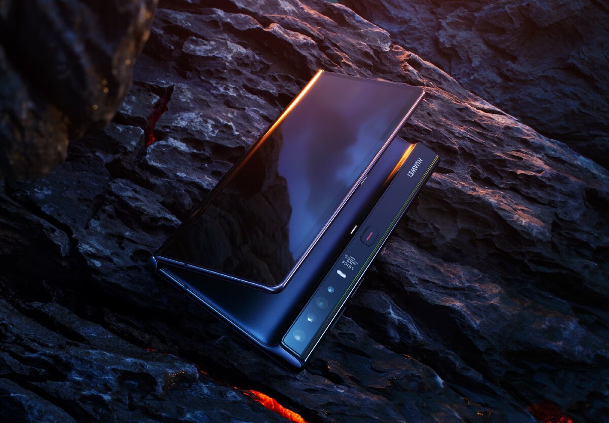Складной смартфон-планшет Huawei Mate Xs