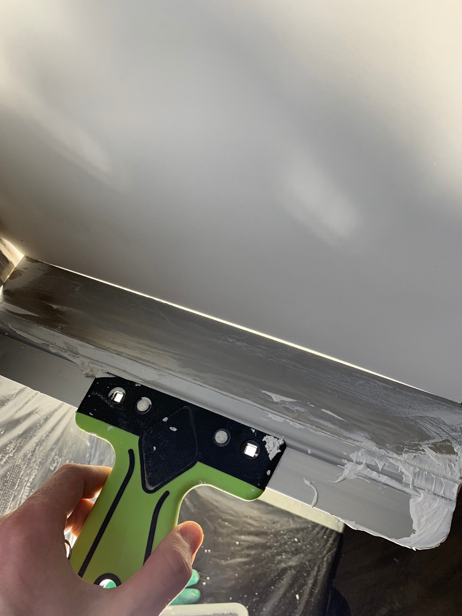 Приехали переделывать за другой бригадой.