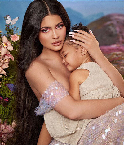Instagram: kyliejenner