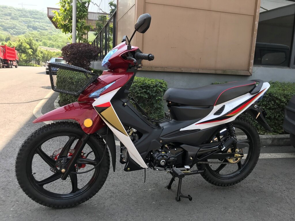 Мопед STRIKE ("скутеретта")