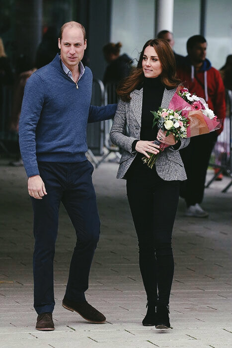 Кейт Миддлтон и принц Уильям поженились 29 апреля 2011 года. Они счастливы вместе, у них трое детей - принц Джордж, принцесса Шарлотта и принц Луи.