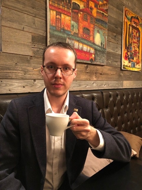 В хинкальной на Чистых прудах