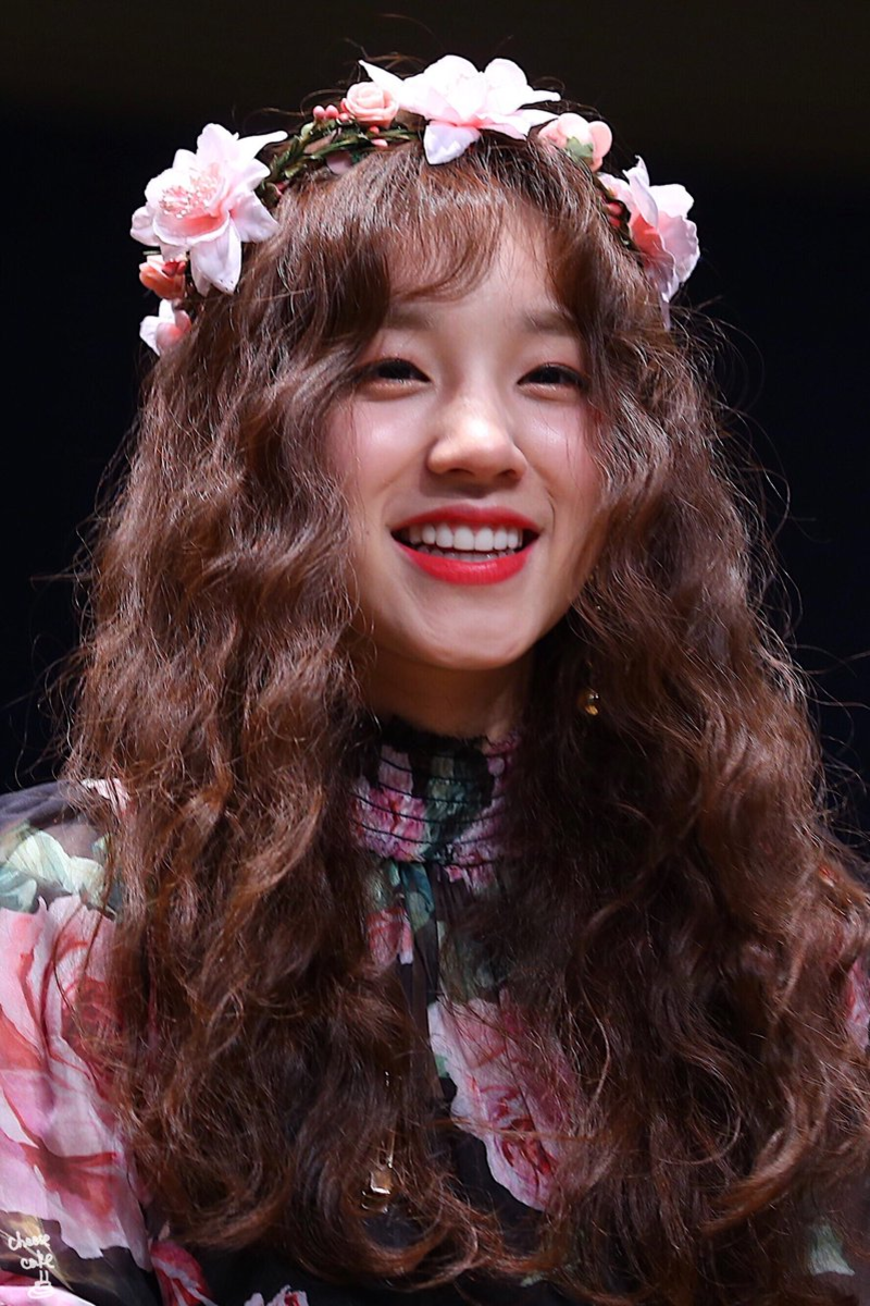 Сун юци. Сун Юйци. Gidle Yuqi. Юци g Idle. (G)I-DLE Yuqi.