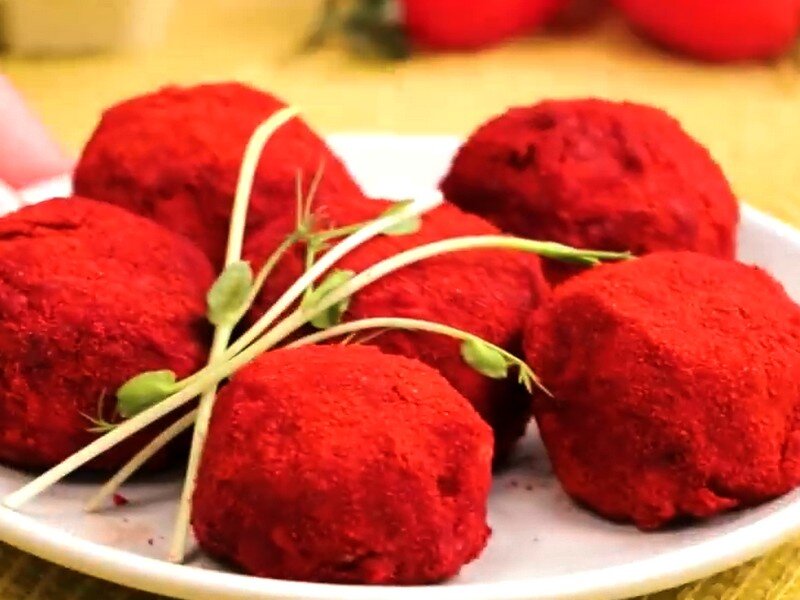 Необычная закуска Красные Шарики