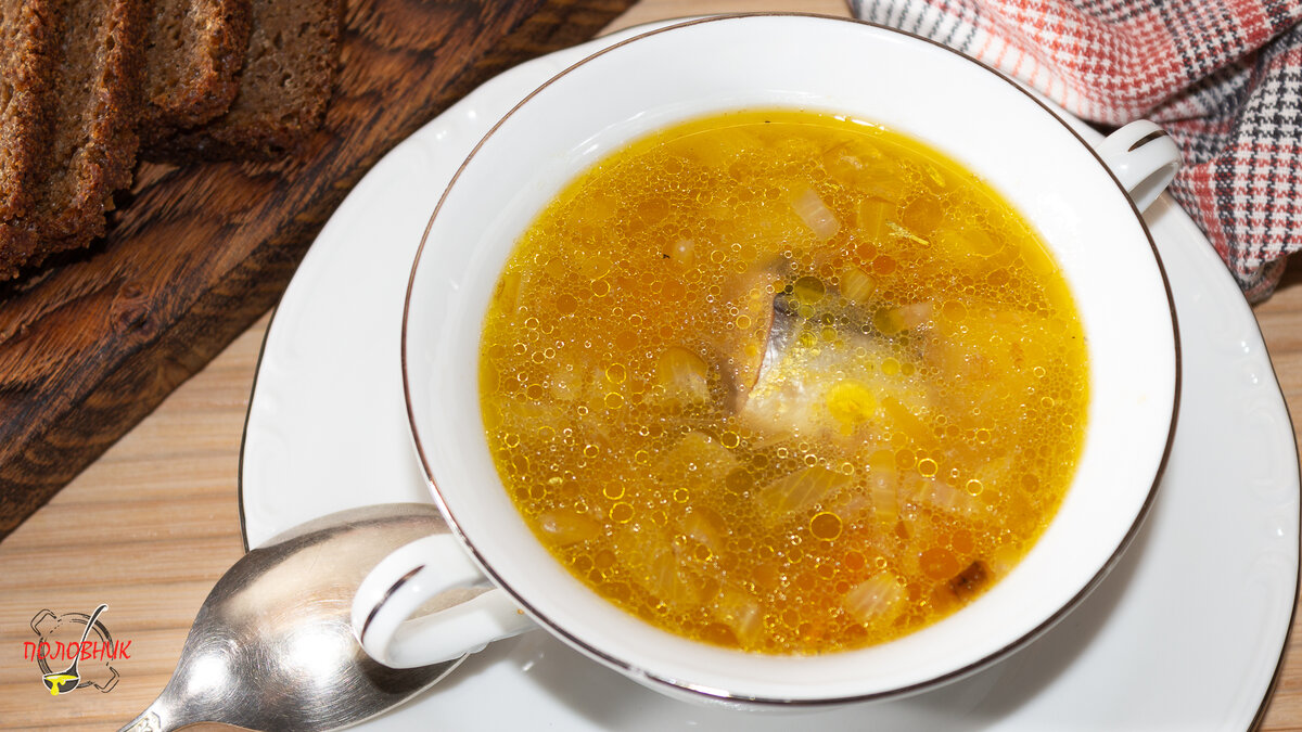 Рыбный суп из консервов. Фото автора.