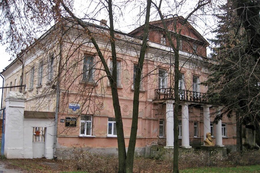 Дом купца Чурилина  Источник  фото:www.wise-travel.ru
