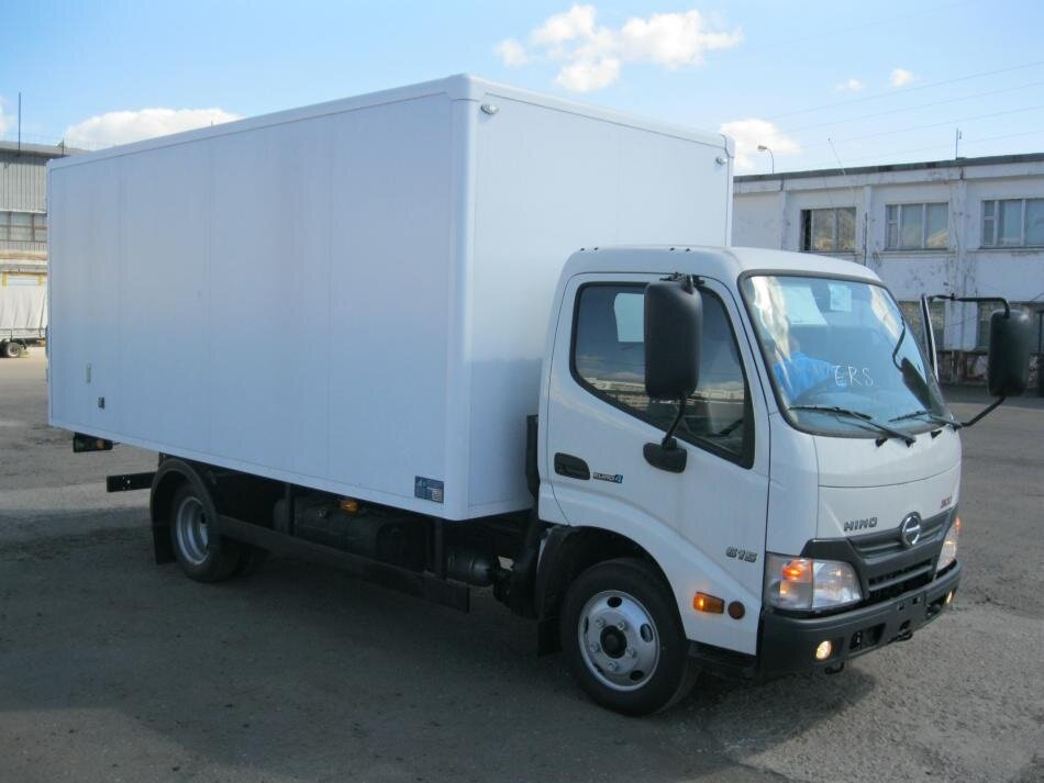 На российском рынке самая популярная серия Hino 300