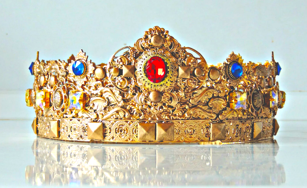 оригинал взят на Ярмарке мастеров.  Корона абсолютно реальная, можно заказать у мастера Елены из города со сказочным названием  Калач https://www.livemaster.ru/item/29489527-ukrasheniya-korona-muzhskaya-tsar-solomon?zoom=true