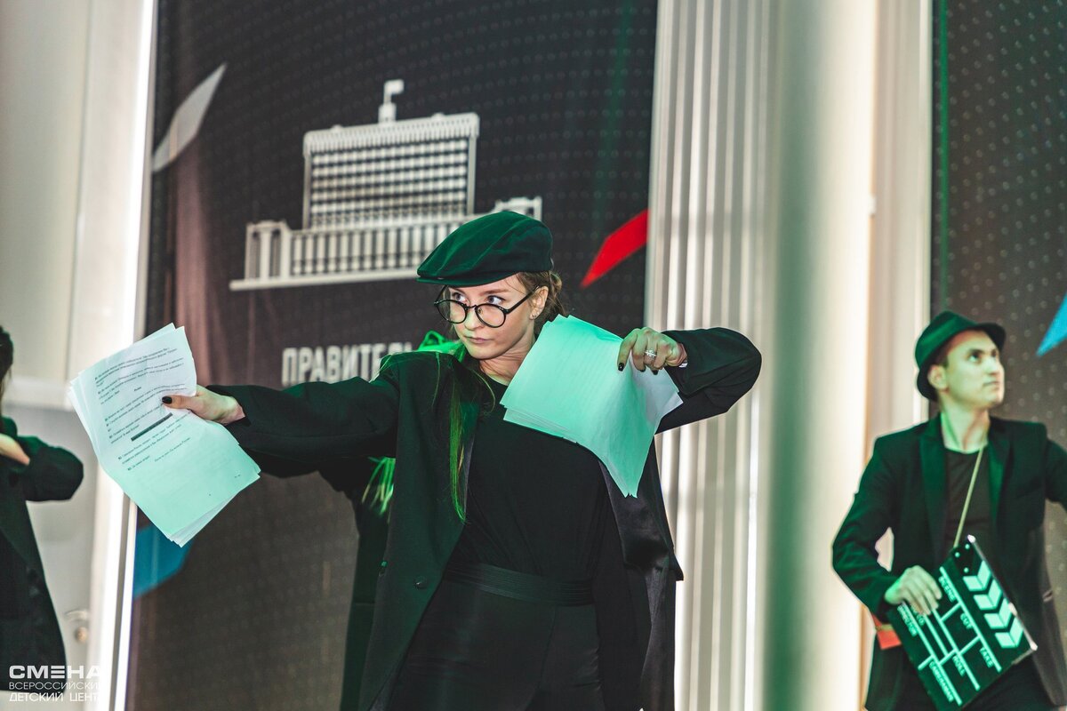 Пишите много и предлагайте свои работы профессионалам