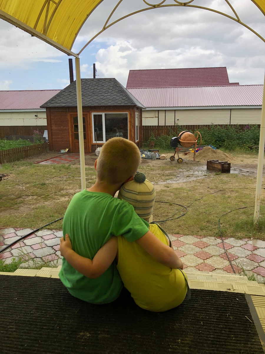Братики