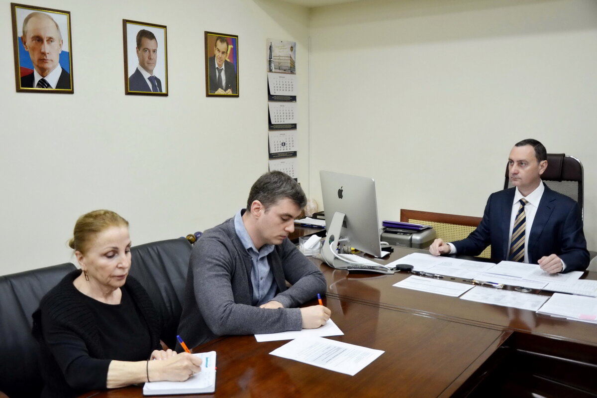 Виктор Тепляков