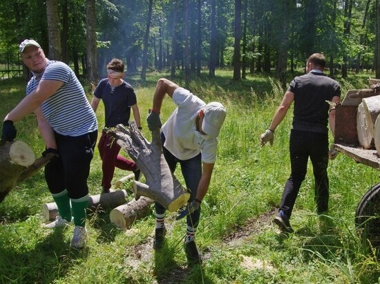     Фото из официального аккаунта Приокско-Террасного заповедника в сети «ВКонтакте»