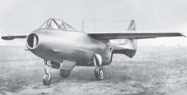 Картинка из свободных источников. Истребитель Ла-150. 1947 г.