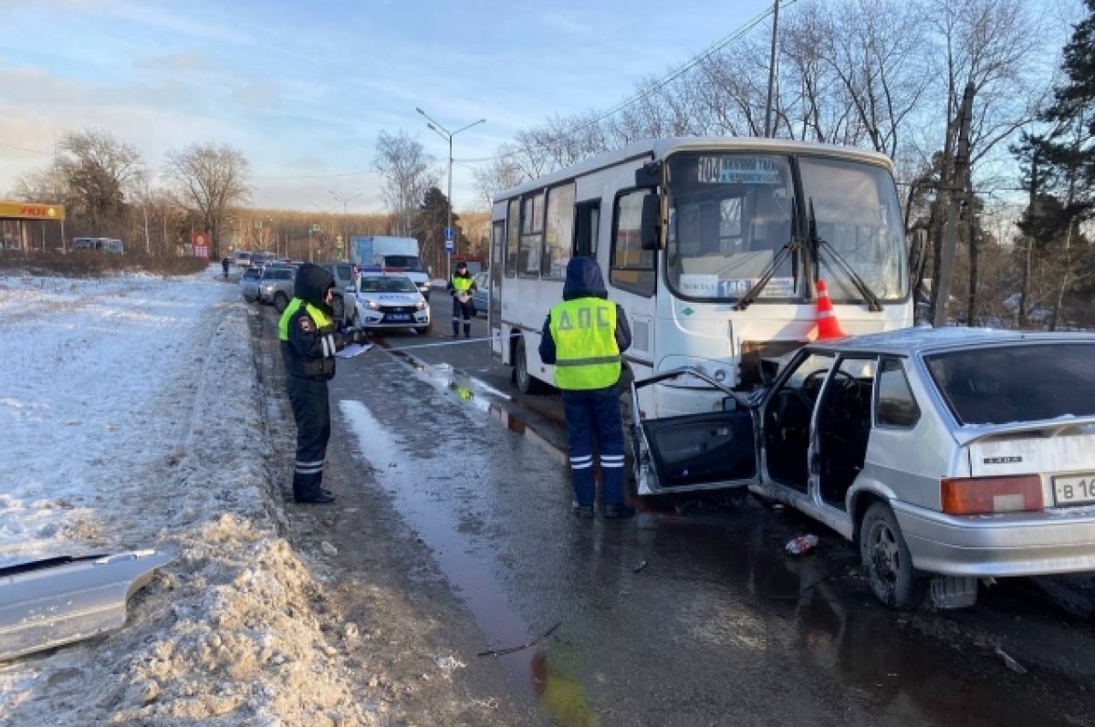    Два человека пострадали в ДТП с автобусом и легковушкой в Нижнем Тагиле