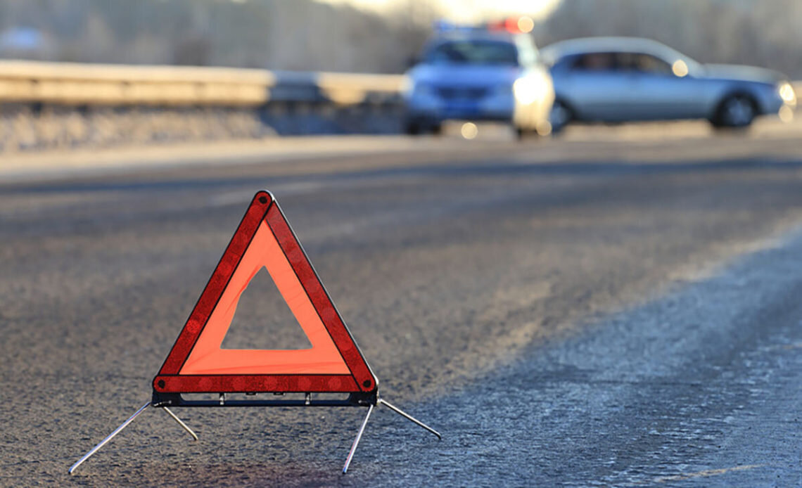    Знак аварийной остановки из комплекта безопасности