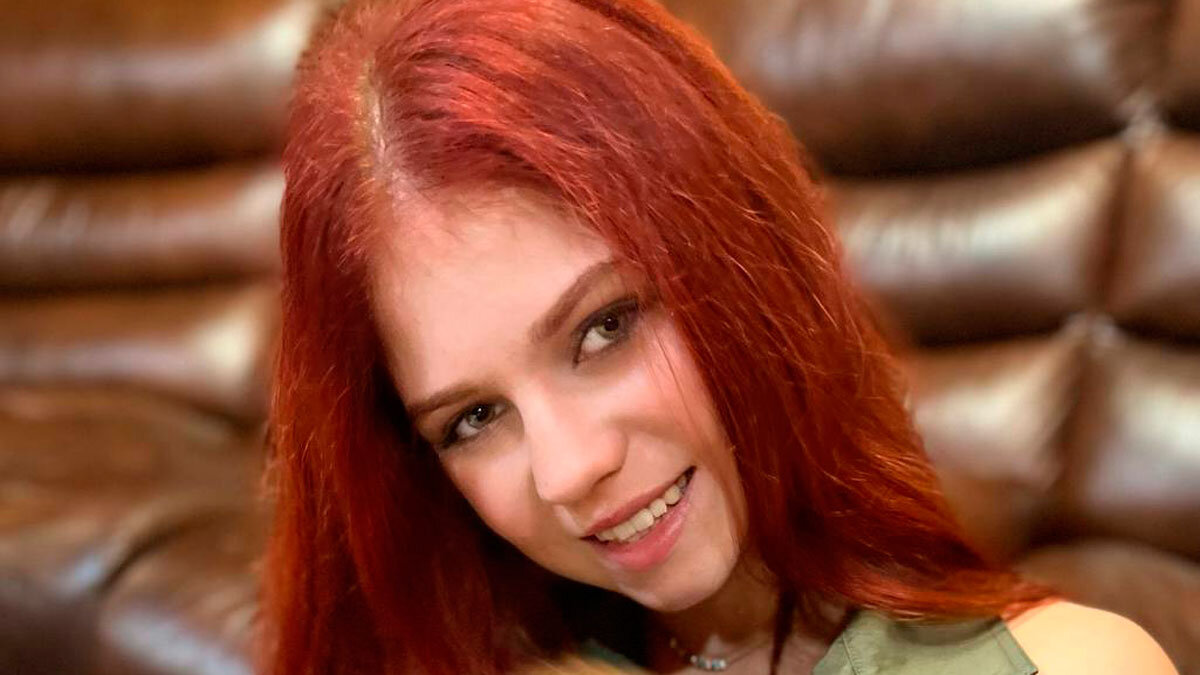    Александра Трусова