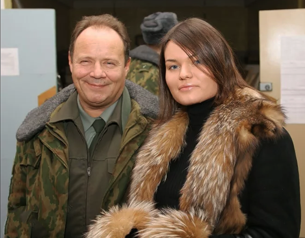Алексей Маклаков рассказал о младших дочках