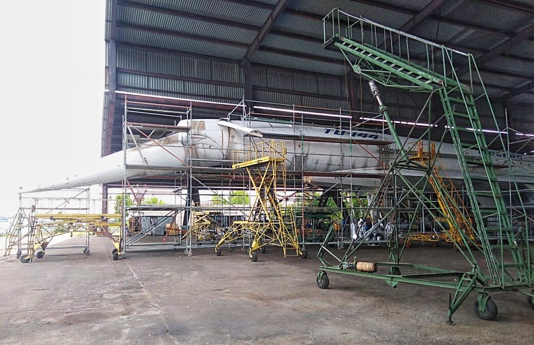 Ту-144 готов к покраске