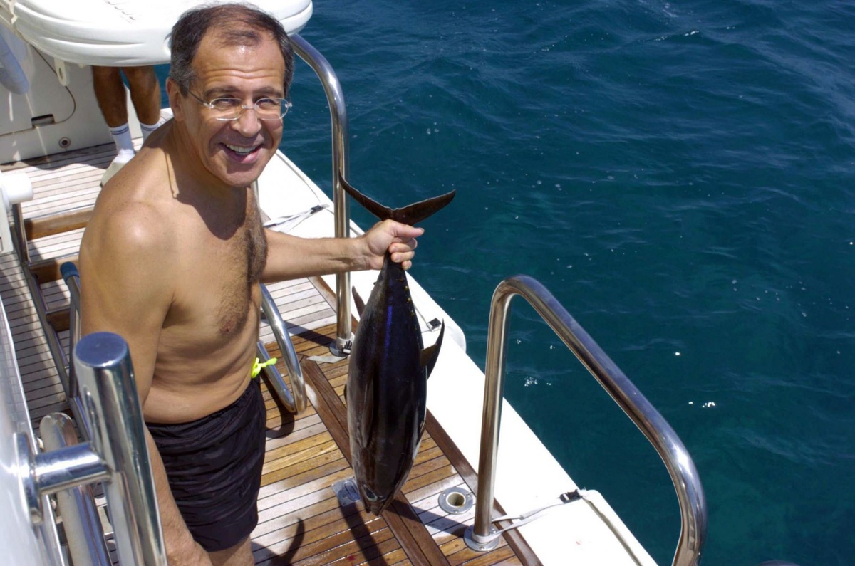 Лавров на рыбалке.Фото из открытого источника: nws24.xyz