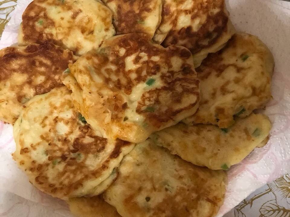 вкусные и быстрые оладьи с сыром