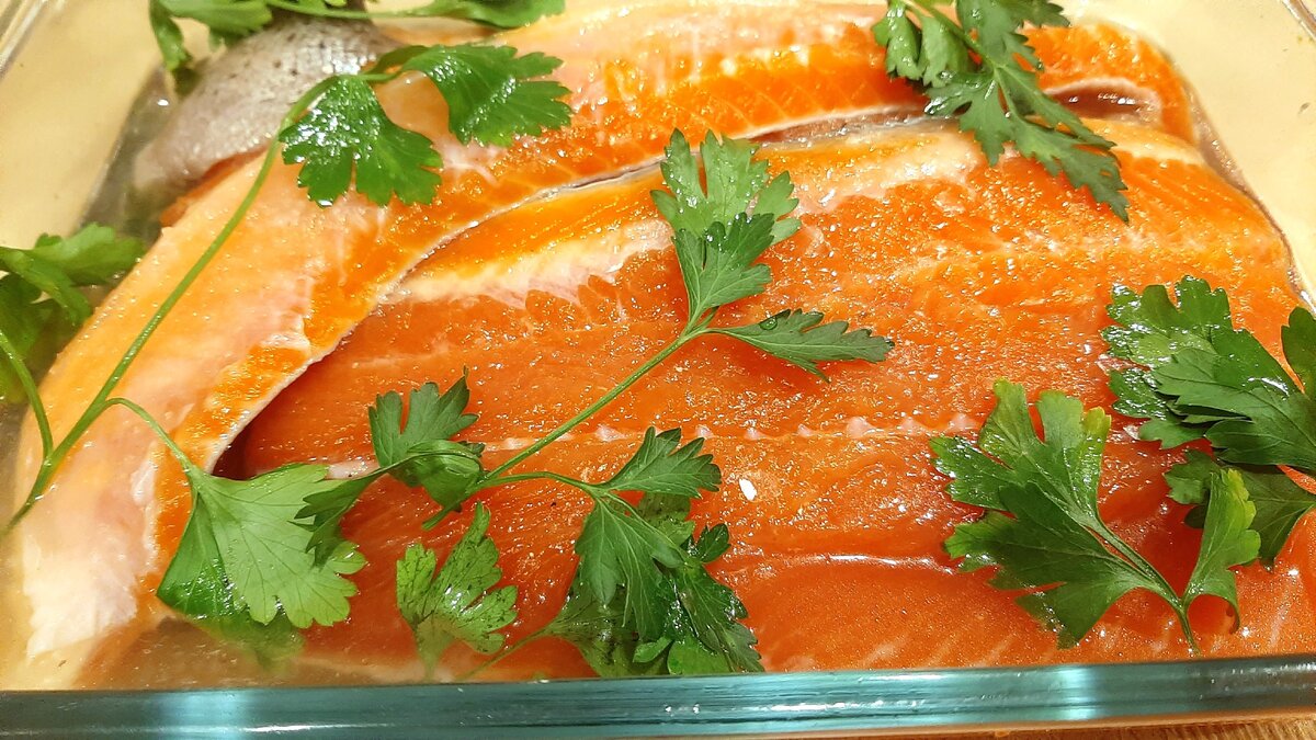Вкусные рецепты с малосольной красной рыбой