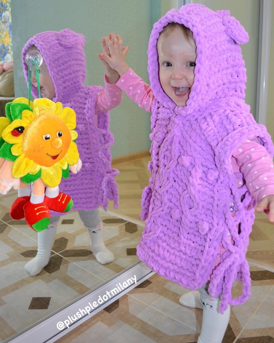 Пончо с капюшоном из ализе пуффи. Ализе пуффи кардиган. Плед пончо с капюшоном. Детский комбез из ализе пуффи. Капор детский из ализе пуффи.