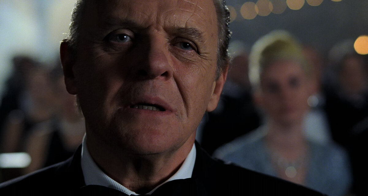 Порой думаешь, что всё хорошо, а кто-то уже роет тебе могилу