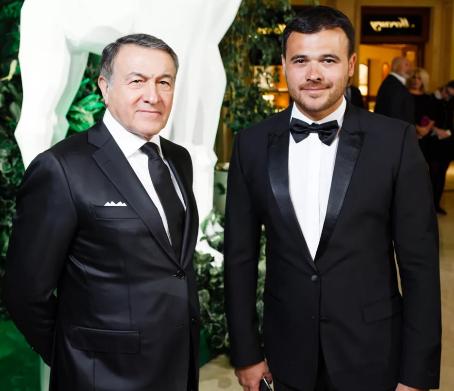 Эмин с отцом