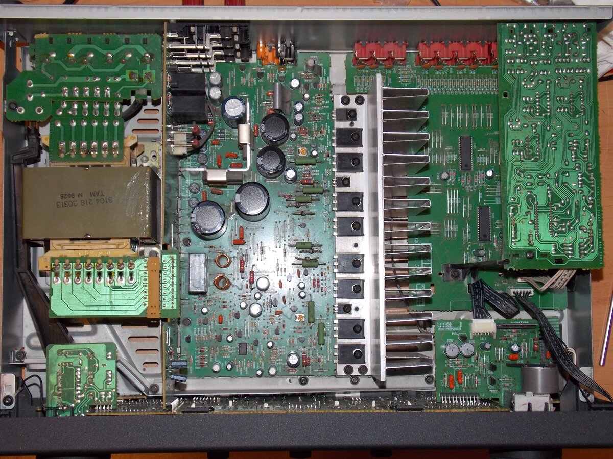 Вид изнутри со стороны верхней крышки