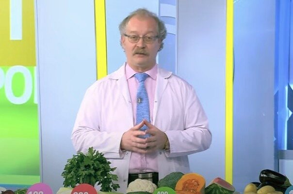 Андрей Петрович Продеус очень наглядно объяснил роль нитратов для нашего здоровья и призвал не бояться нитратный овощей.