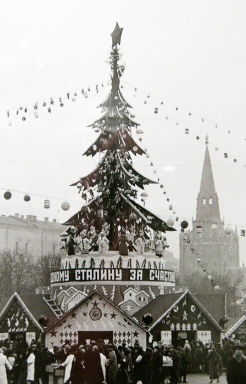 Елка на Манежной площади