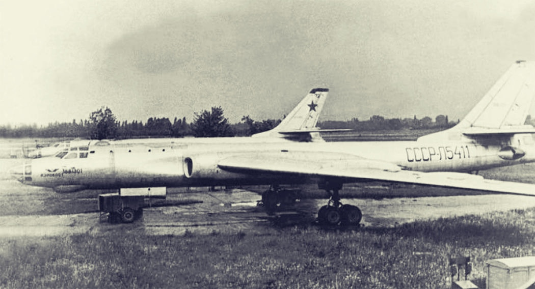 Ту-16Г с бортовым номером СССР-Л5411