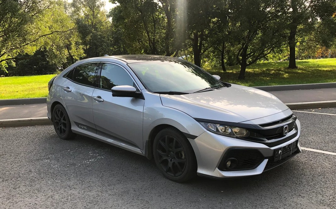 Honda Civic X 2017 за 1 200 000 руб