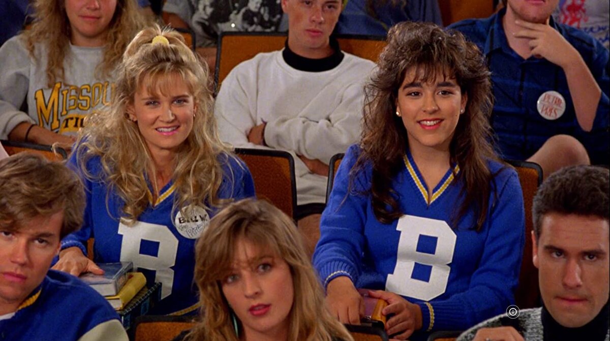 После школы кому-то в Вашингтон, а другим – на мясо. Кадр из к/ф «Общество».