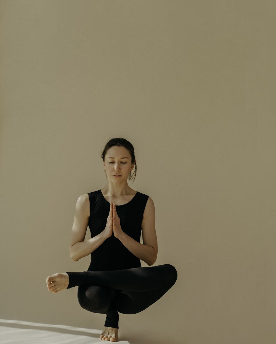 Телом управлять легче, чем умом и языком (лингвистика).