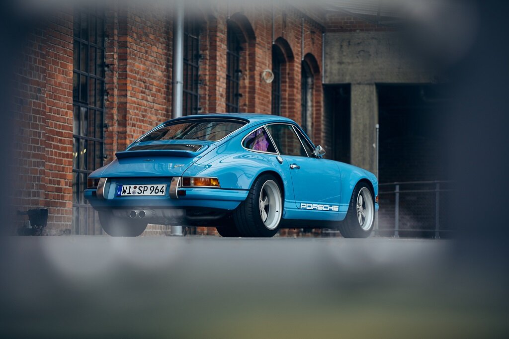 Porsche 911 Targa Singer