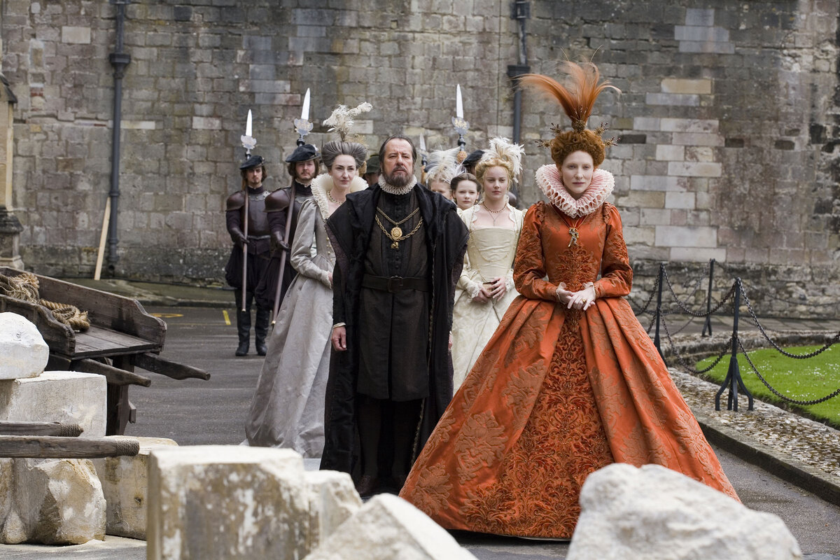 Кадр из фильма "Золотой век".