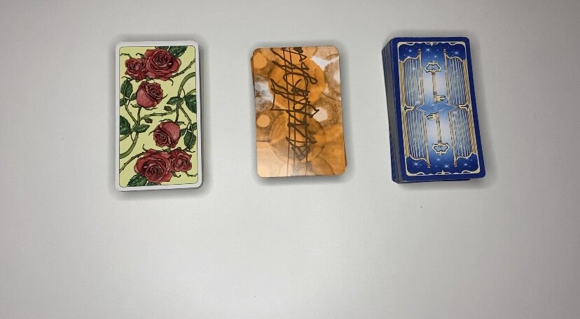 Новогоднее гадание на картах таро: Что вас ждёт на Новый год. Фото автора 
