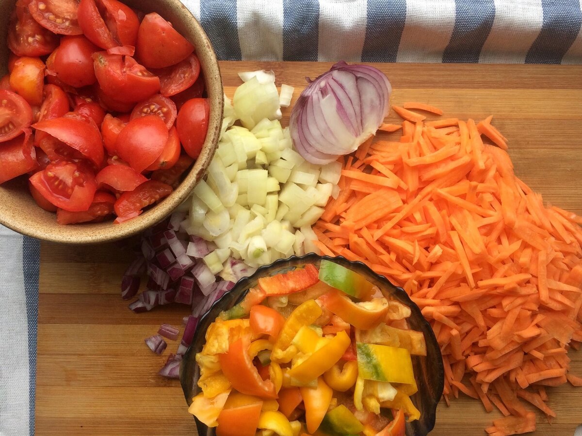 В декабре ещё были живы и последние перцы, и последние помидоры