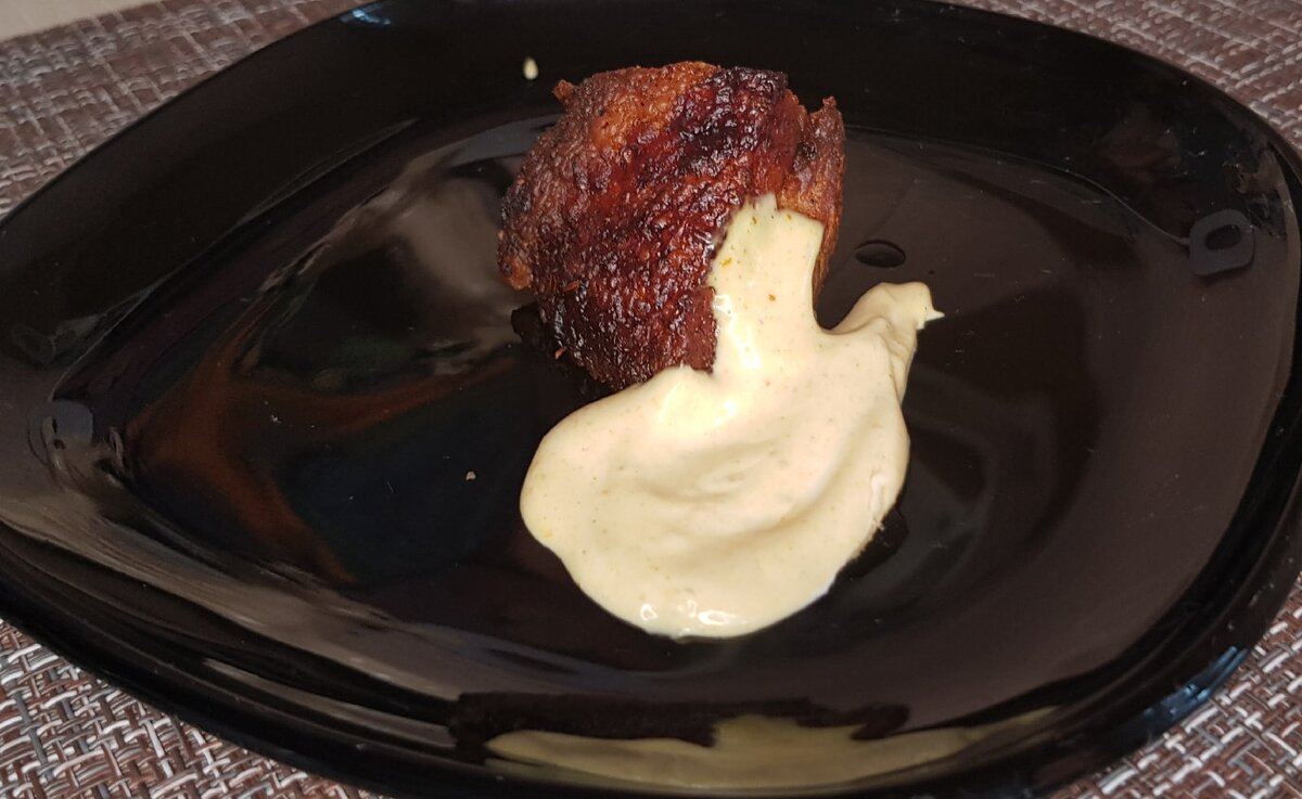 Уж больно необычно и  интригующе. Соус с солеными огурцами в составе я еще не пробовал.