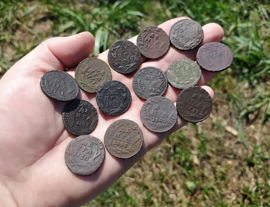 что можно купить за 1 монетку. проект про монеты. проект старые монеты. как отличить монеты. чем схожи монеты.