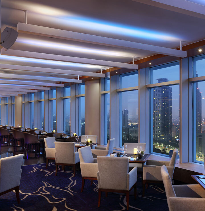 Вид из ресторана отеля InterContinental Seoul COEX на 30 этаже (Sky Lounge)